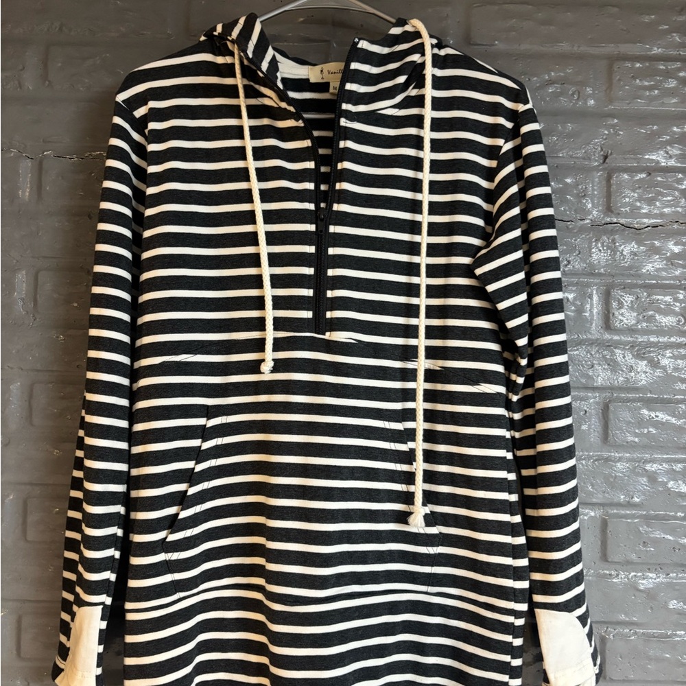 Vanilla Bay Black and White Striped Hoodie Sweatshirt